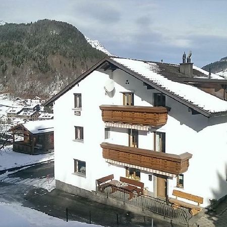 Haus Hubertus Apartman Schruns Kültér fotó