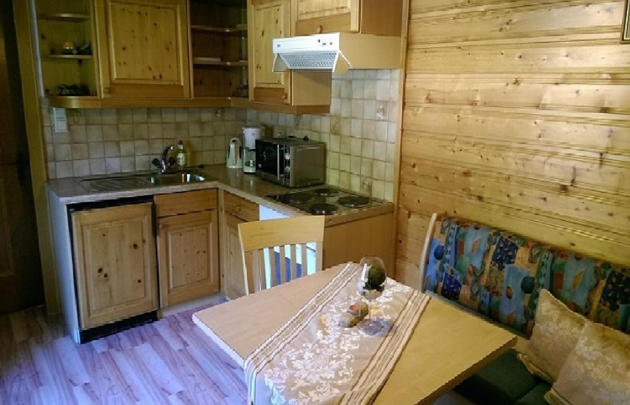 Haus Hubertus Apartman Schruns Kültér fotó
