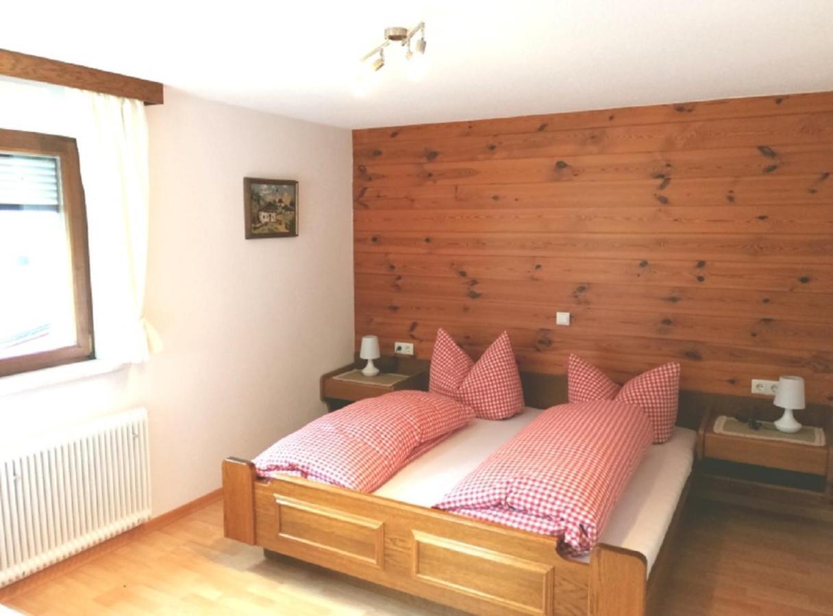 Haus Hubertus Apartman Schruns Kültér fotó