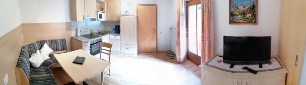 Haus Hubertus Apartman Schruns Kültér fotó